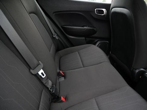 Used 2021 Hyundai Venue SE FWD image 20
