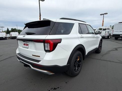 New 2026 Ford Explorer Tremor image 4
