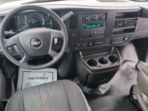 Used 2024 Chevrolet Express 2500 w/ Driver Convenience Package image 10