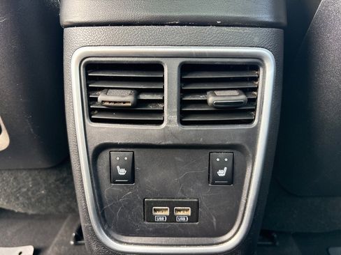 Used 2021 Dodge Charger SXT w/ Leather Interior Group image 31