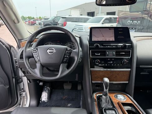 Used 2024 Nissan Armada SL w/ Captain's Chairs Package RWD image 26