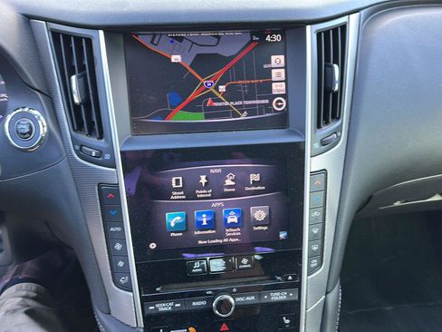 Used 2017 INFINITI Q50 3.0t Premium w/ Driver Assistance Package image 22