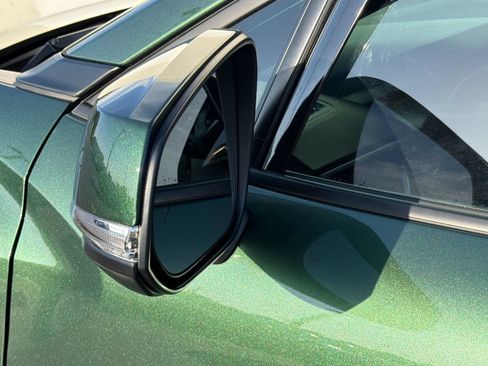 Used 2022 Toyota Corolla Cross LE w/ Moonroof Package FWD image 30