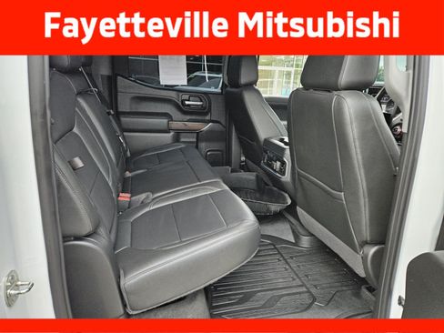 Used 2021 GMC Sierra 1500 SLT AWD/4WD image 19