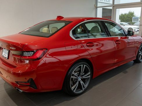 Used 2020 BMW 330i xDrive Sedan w/ Convenience Package AWD/4WD image 16