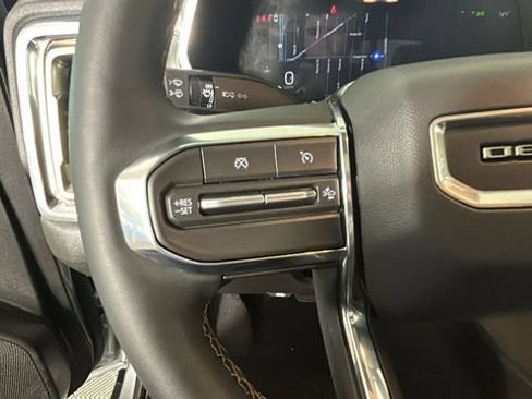 Used 2026 GMC Canyon Denali AWD/4WD image 15