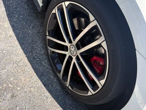 Used 2017 Volkswagen GTI Sport FWD image 14