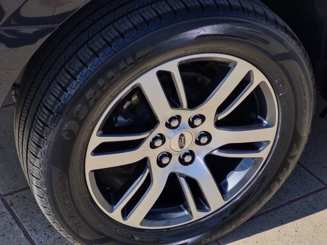 Used 2024 Ford Expedition Limited RWD image 36