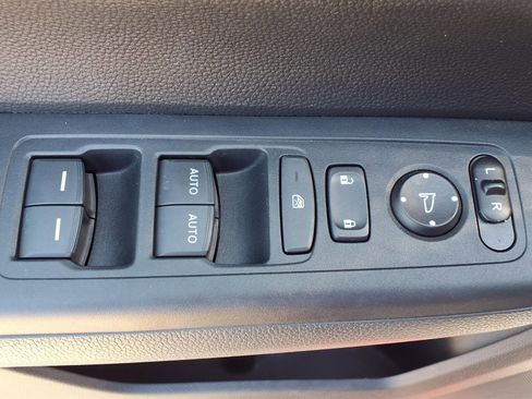 Used 2023 Honda CR-V Sport image 7