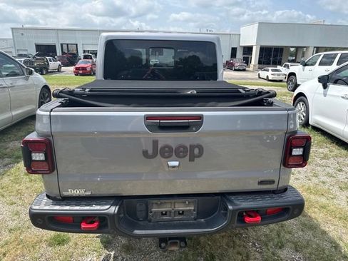 Used 2020 Jeep Gladiator Rubicon AWD/4WD image 5