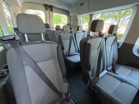 Used 2023 Ford Transit 350 XLT image 30