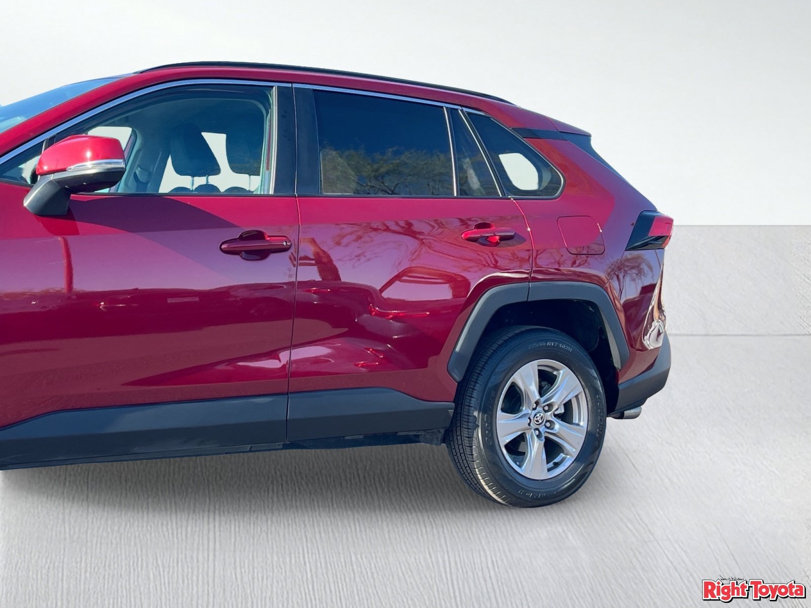 Certified 2025 Toyota RAV4 XLE AWD/4WD image 10
