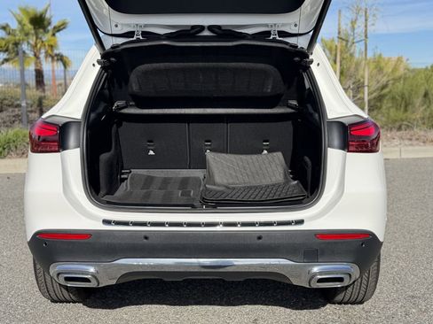 Used 2022 Mercedes-Benz GLC 300 image 13