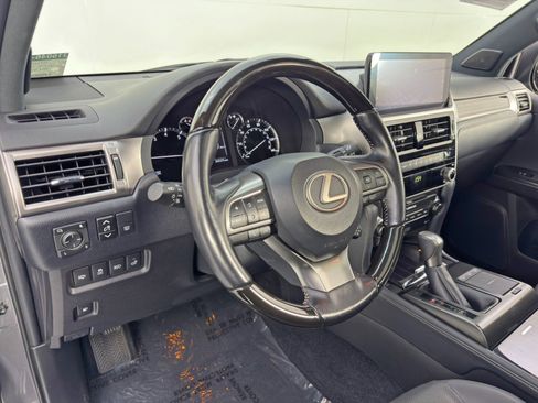 Used 2022 Lexus GX 460 Premium image 14