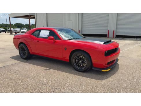 Used 2023 Dodge Challenger SRT Hellcat Redeye RWD image 2