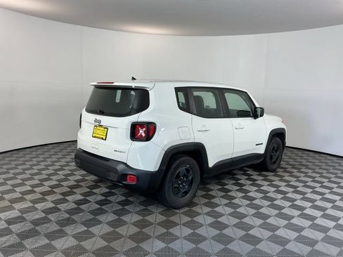Used 2018 Jeep Renegade Sport w/ Power & Air Group FWD image 5