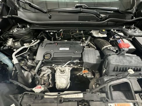 Used 2019 Honda CR-V LX image 22