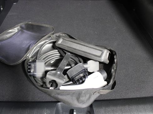 Used 2024 Kia EV6 Light RWD image 25