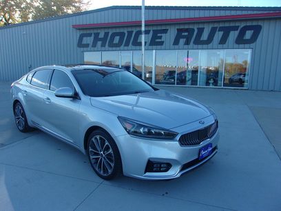 Used 2018 Kia Cadenza Technology