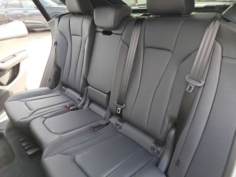 New 2026 Audi Q8 Premium Plus image 14