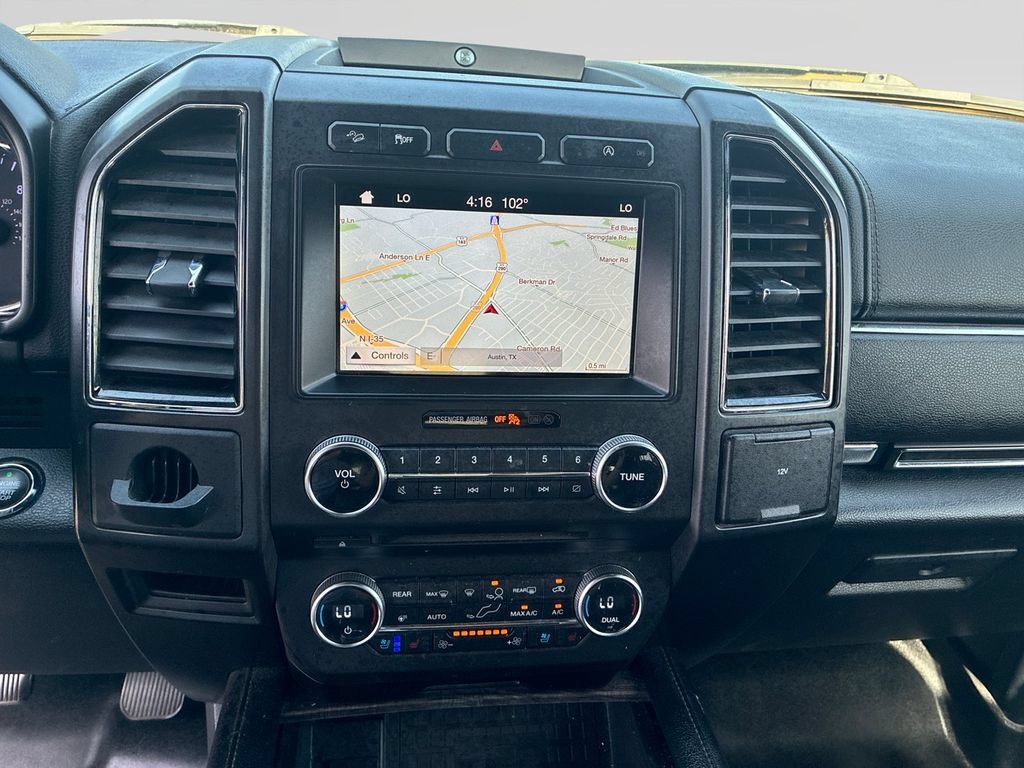 Used 2018 Ford Expedition Limited AWD/4WD image 13