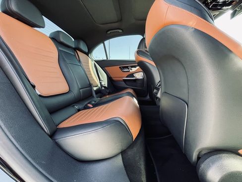 Used 2023 Mercedes-Benz C 43 AMG 4MATIC Sedan image 29