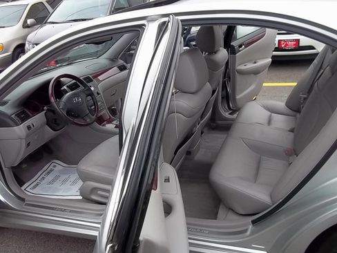 Used 2003 Lexus ES 330 image 7