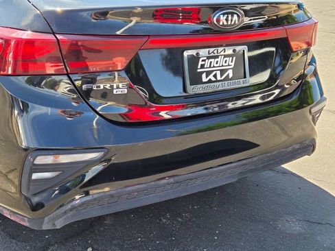 Used 2020 Kia Forte Sedan FWD image 5