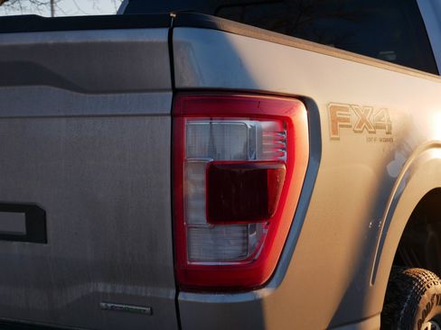 Certified 2022 Ford F150 Lariat w/ Equipment Group 501A Mid image 17