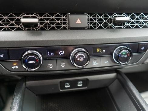Used 2023 Honda Accord EX image 26