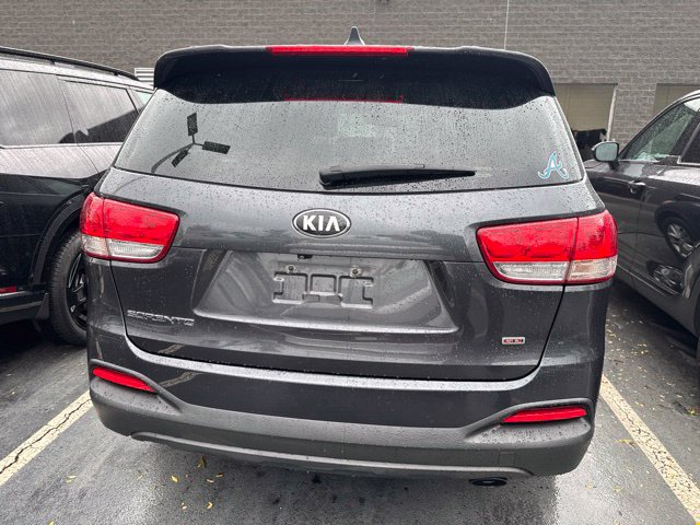 Used 2016 Kia Sorento FWD image 3