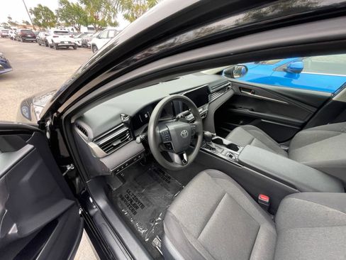 Used 2025 Toyota Camry LE image 35