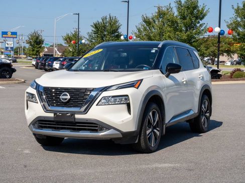 Used 2022 Nissan Rogue Platinum w/ Head-Up Display Package FWD image 3