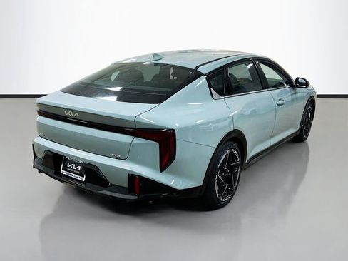 New 2025 Kia K4 GT-Line image 7
