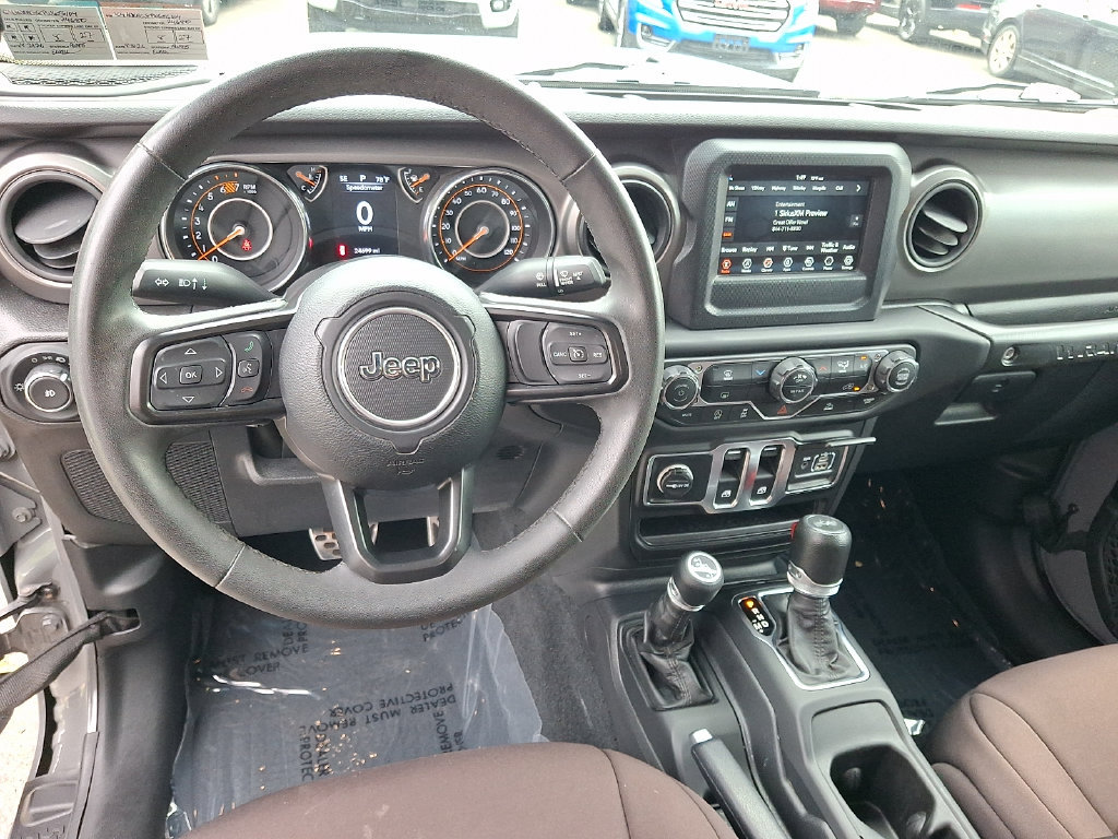 Used 2023 Jeep Wrangler Sport AWD/4WD image 11