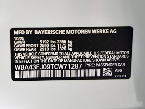Used 2026 BMW 530i w/ Premium Package RWD image 35