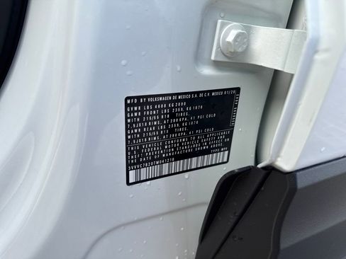 New 2026 Volkswagen Taos SE image 30