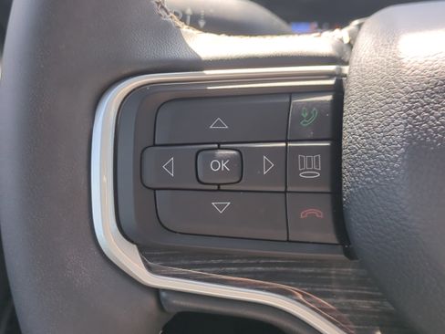 Used 2022 Jeep Wagoneer Series III w/ Premium Group I image 28