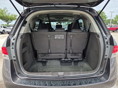 Used 2016 Honda Odyssey Touring Elite image 32