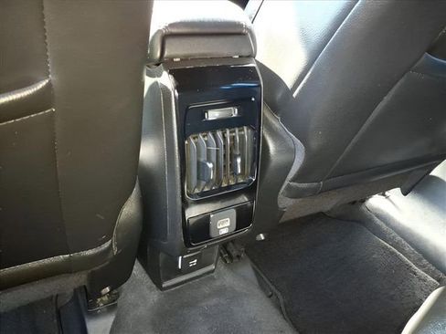 Used 2023 Jeep Compass Latitude image 14