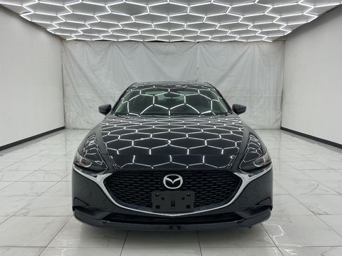 Used 2019 MAZDA MAZDA3 Sedan FWD image 5