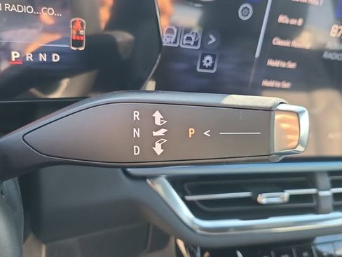 New 2026 Chevrolet Equinox EV LT w/ LPO, Blackout Package FWD image 31