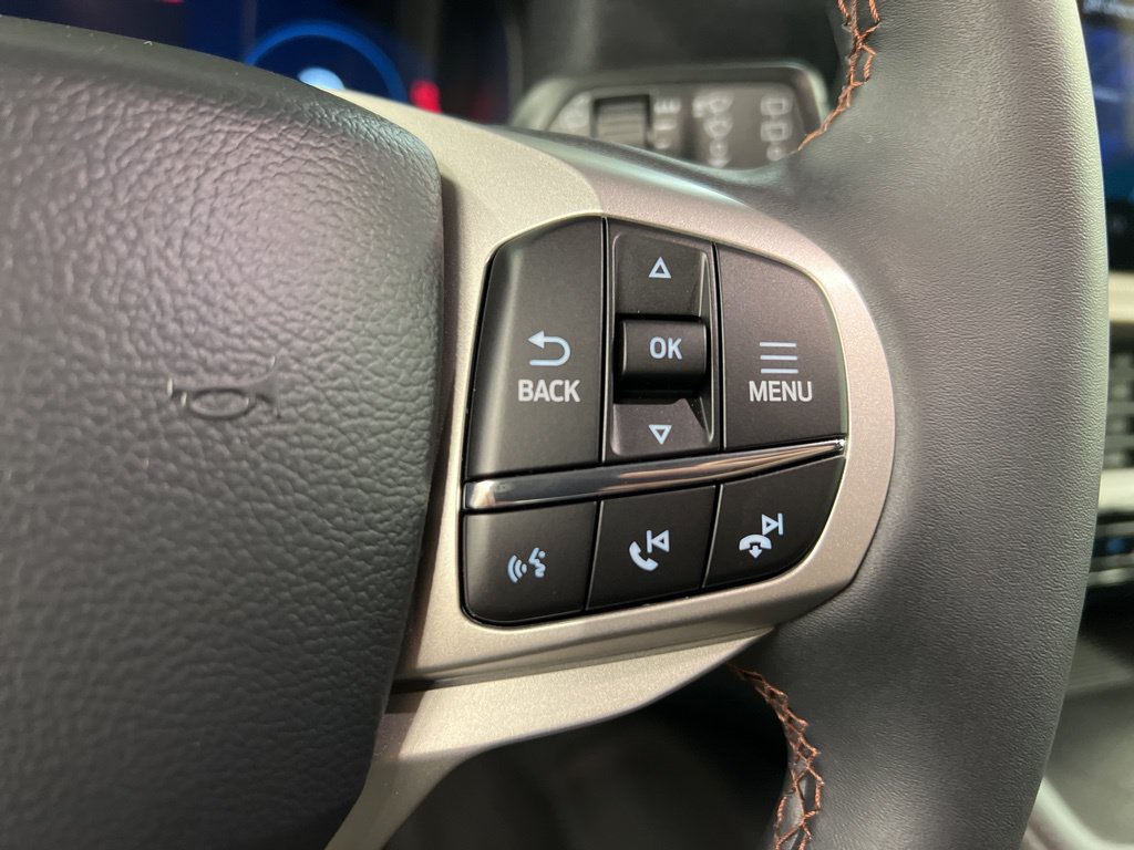 New 2026 Ford Explorer Active AWD/4WD image 19