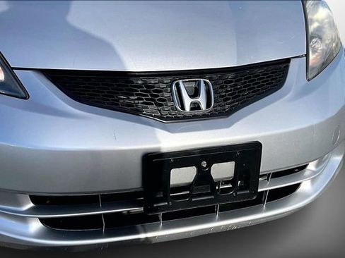 Used 2011 Honda Fit image 25