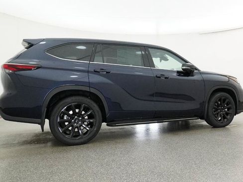 New 2026 Toyota Highlander Limited AWD/4WD image 29