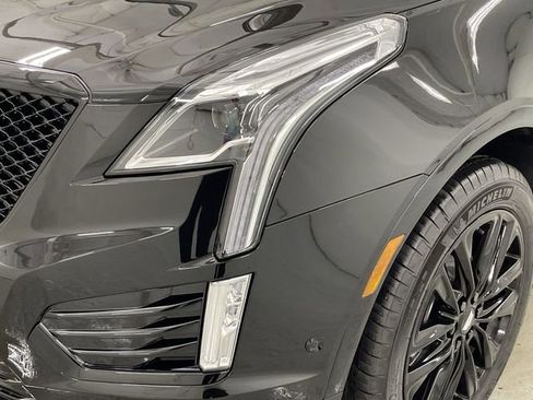 New 2025 Cadillac XT5 Premium Luxury w/ LPO, ONYX Package image 16