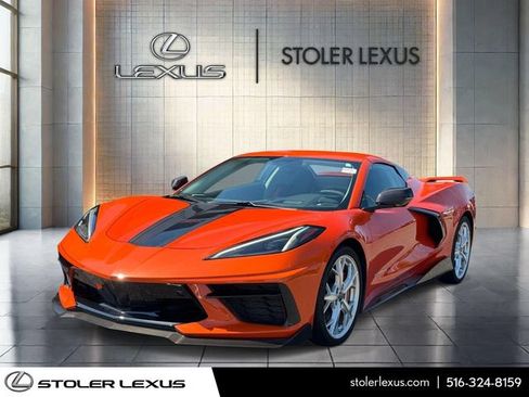 Used 2021 Chevrolet Corvette Stingray Premium Conv w/ Z51 Performance Package RWD image 3