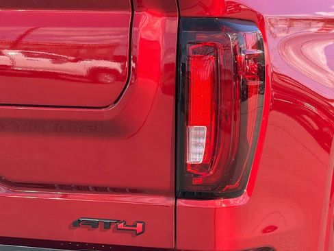 New 2026 GMC Sierra 1500 AT4 w/ AT4 Premium Package AWD/4WD image 31