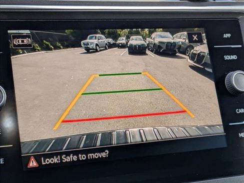 Used 2024 Volkswagen Tiguan SE R-Line image 13