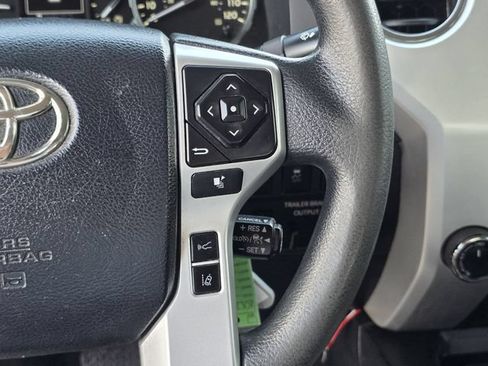 Used 2019 Toyota Tundra SR5 w/ Convenience Package AWD/4WD image 26
